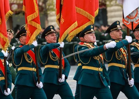 Россия празднует 80 лет со дня Великой Победы