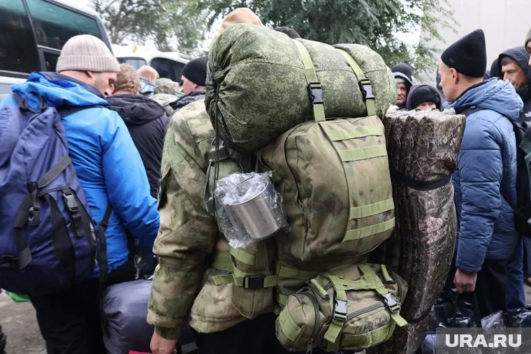 Мобилизованных из Курганской области власти снабжают вещами и дополнительными продуктами