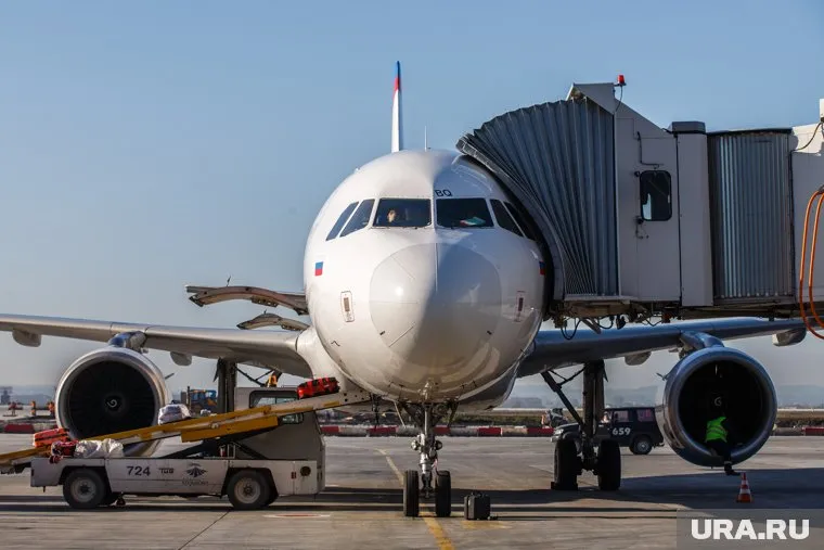 Пассажир устроил скандал прямо во время полета