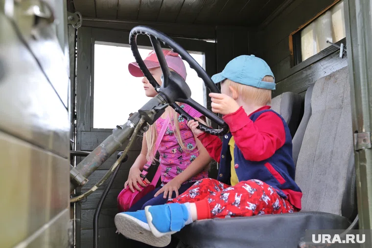 В Нижневартовске госавтоинспекторы ловят подростков