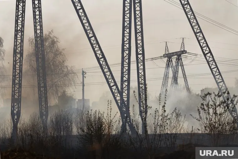 Курганцы заметили дым на улице Автозаводская