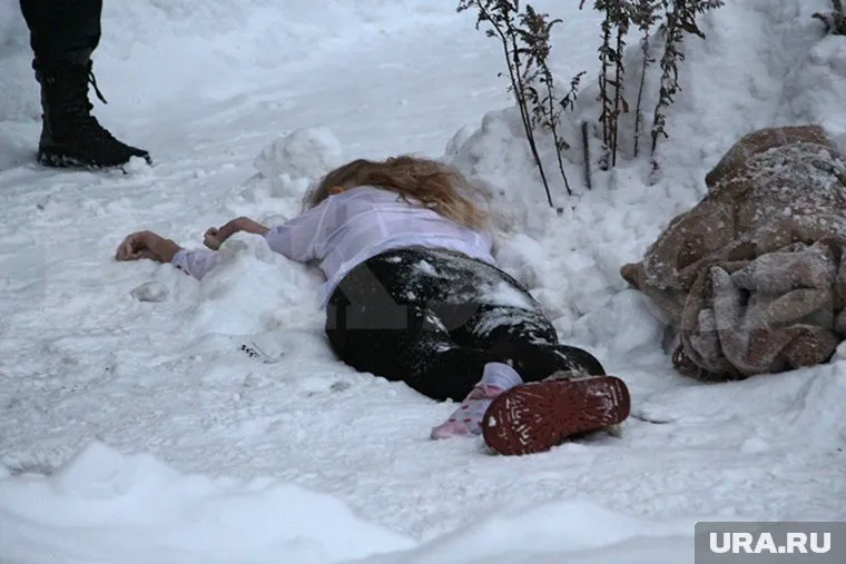 Девочка погибла на месте