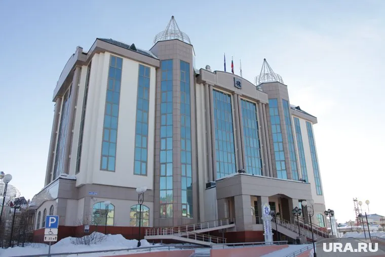 В администрации Салехарда - кадровые перестановки