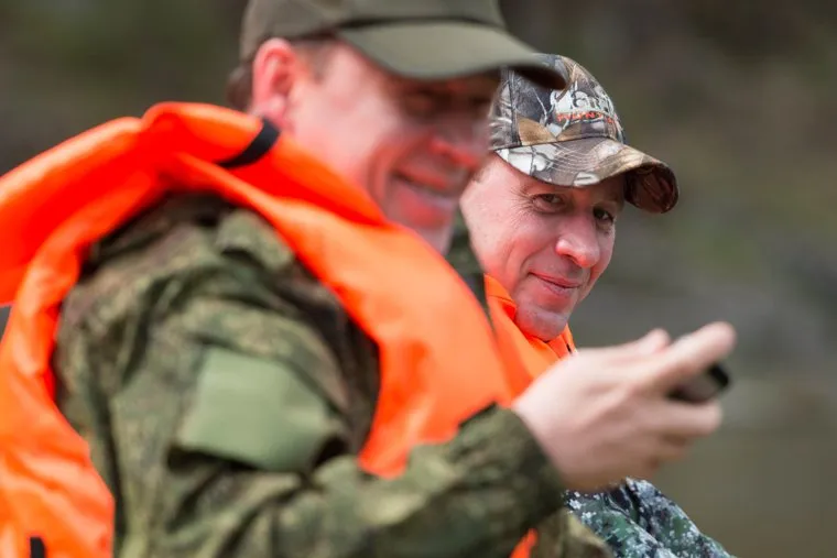 Сплав Евгения Куйвашева и Игоря Холманских по Чусовой. Усть-Утка, холманских игорь
