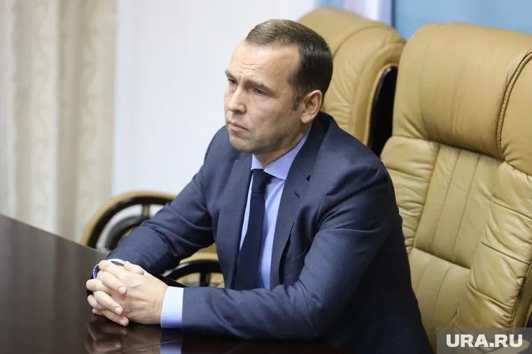 Вадиму Шумкову собрали презентацию с неправильной информацией, а она легла на стол президенту