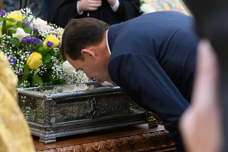 Мощи святителя Спиридона Тримифунтского в Храме на крови. Екатеринбург, куйвашев евгений