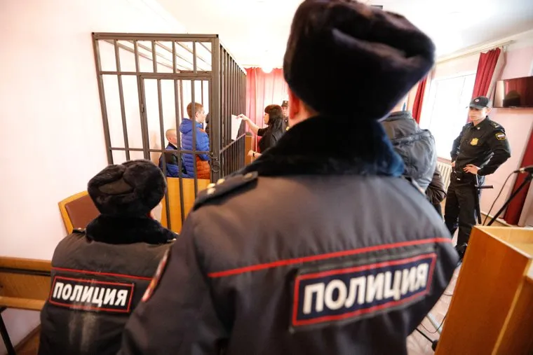 Оглашение приговора воспитанникам Кипельского детского дома. поселок Юргамыш