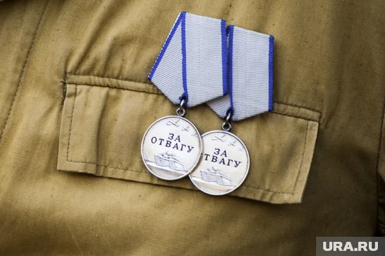У челябинца украли медали "За отвагу" и "За участие в СВО"