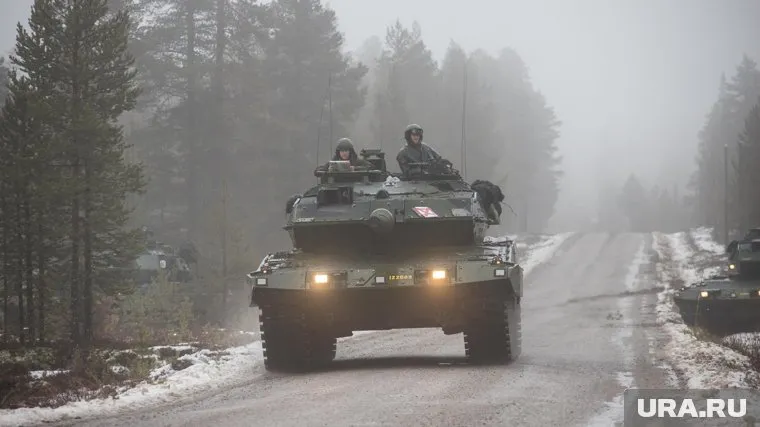 С танками на Украину прибудут Западные воинские части, считает Александр Широкорад