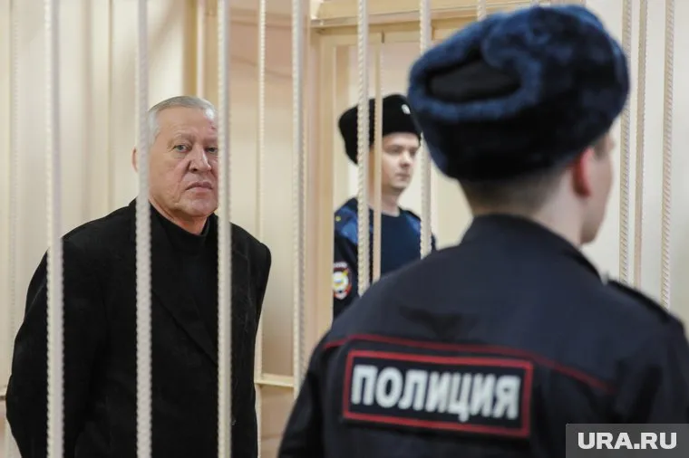 Бывшего мэра Челябинска Евгения Тефтелева будут судить 8 октября