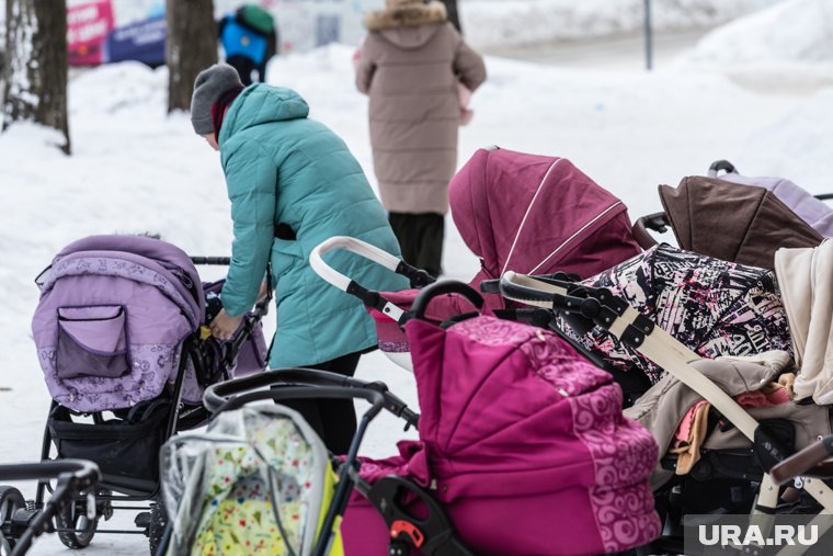 В ЯНАО родители грудничков жалуются на холод в детской поликлинике