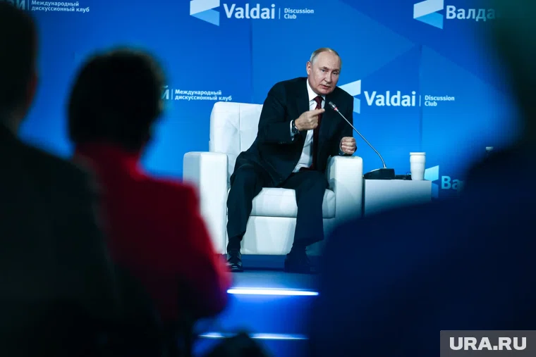 Путин заявил, что члены НАТО разжигают истерию по поводу планов России якобы атаковать члена НАТО