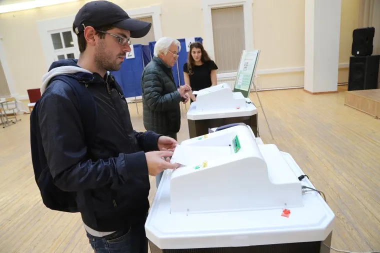 Гимназия 9. Выборы губернатора СО. Екатеринбург, коиб, голосование, выборы 2017