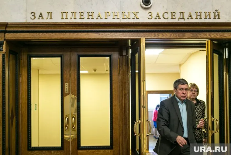 Вадиму Белоусову "уступили место" в парламенте
