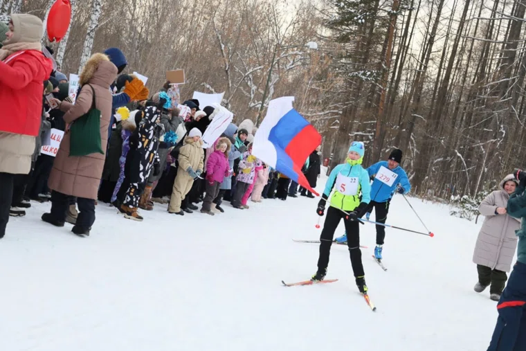 Тясячи тюменцев вышли на старт лыжного забега 
