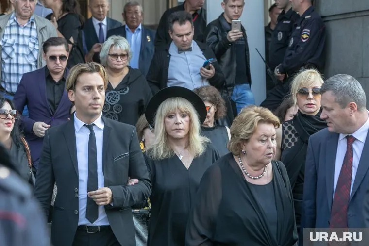 Галкин* и Пугачева пытались удержать интерес публики к своему браку