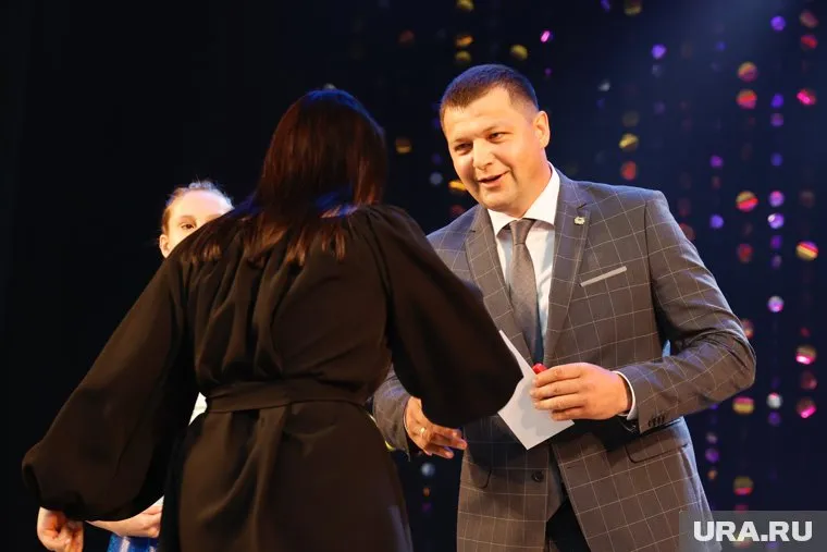 Врип главы Кургана Науменко представил новых Почетных граждан города