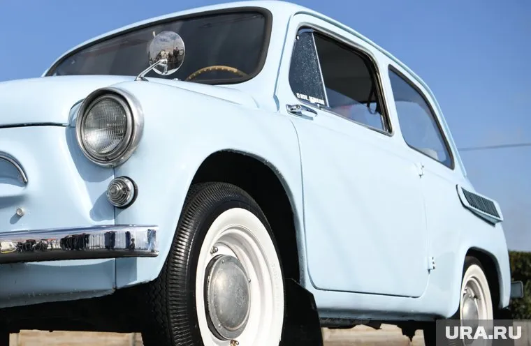 Раритетный автомобиль готовы продать за 45 тысяч рублей