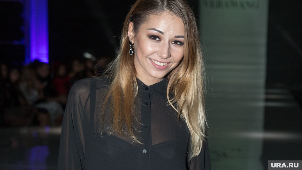 Әйгілі жалаңаш гот