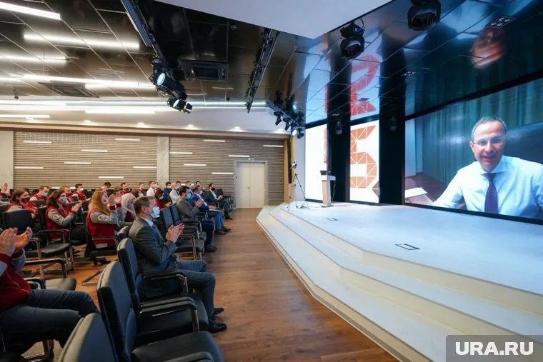 На этот раз на форуме удалось собрать особенно много спикеров