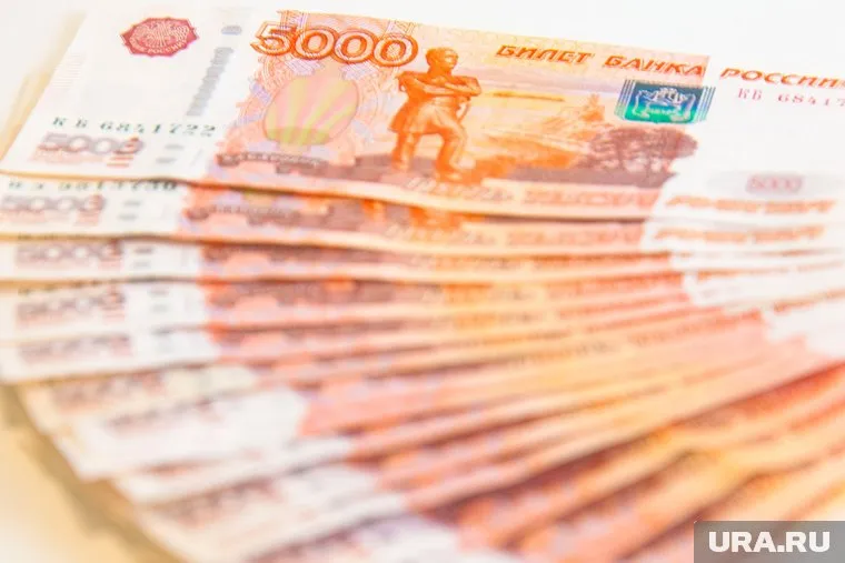 Общая сумма задолженности — 348 млн рублей