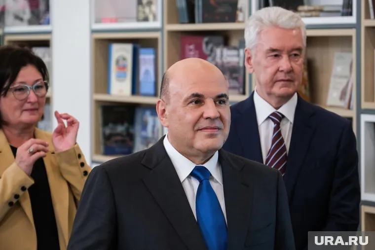 Премьер-министр РФ Михаил Мишустин посетил школу №1579 в День знаний