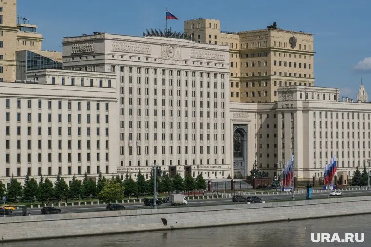 В Минобороны РФ отставку Анашкина не комментируют