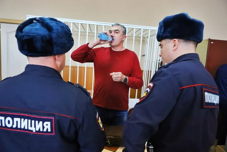 Оглашение приговора экс-начальнику УФСИН Ильясову Ильгизу. Курган