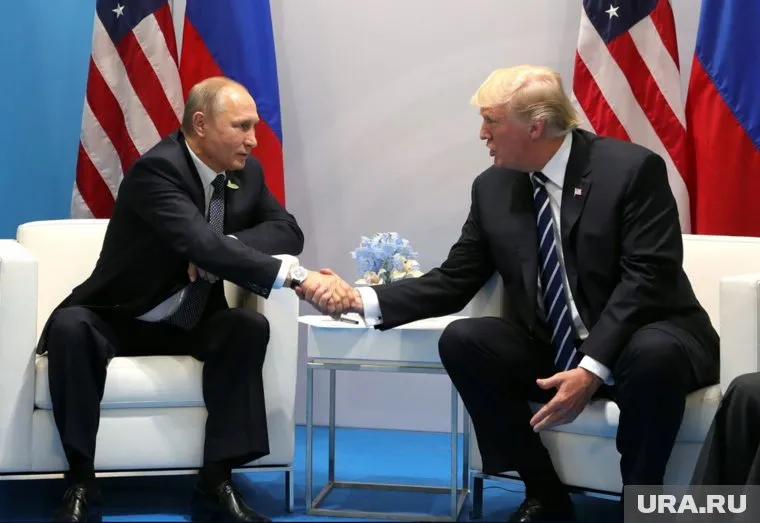 Американской элите не нравятся шаги президента навстречу России