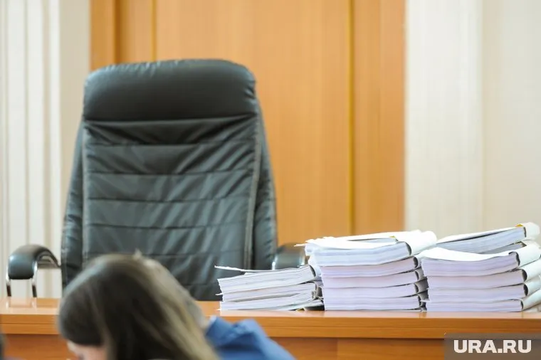 Судебное заседание по иску Генпрокуратуры о национализации «Южуралзолота» Константина Струкова. Челябинск