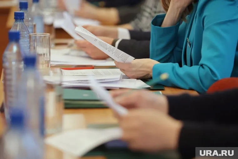 Муниципалитетам выделяли деньги без предоставления смет