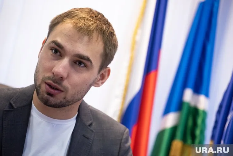 Антон Шипулин прокомментировал обыски у Александра Логинова