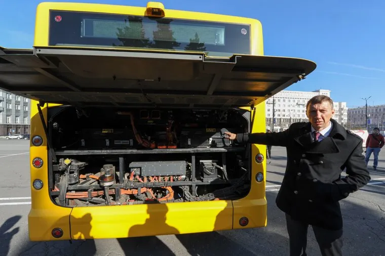 Презентация электробуса с двигателем Yutong. Челябинск, новичихин станислав, электробус