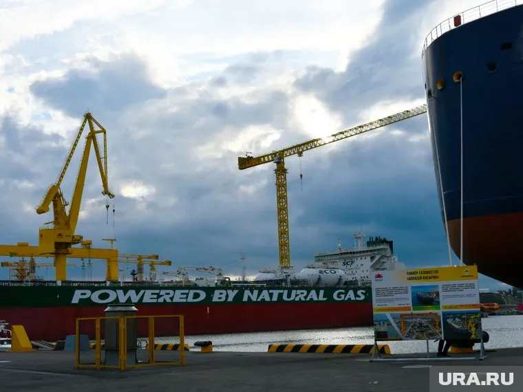 РФ добровольно сократит поставки нефти до 500 тысяч баррелей в день