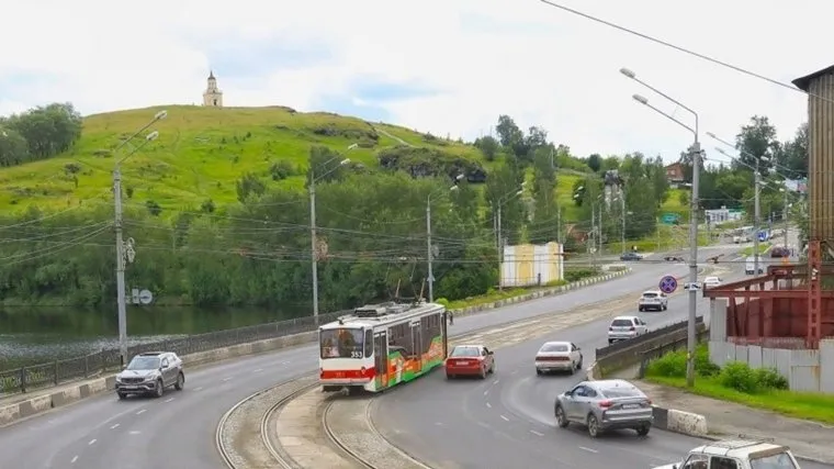 Новый материал использовали на участке дороги длиной 350 метров