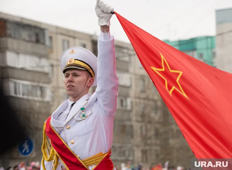 Прокуроры встали на сторону народа по поводу празднования 9 Мая