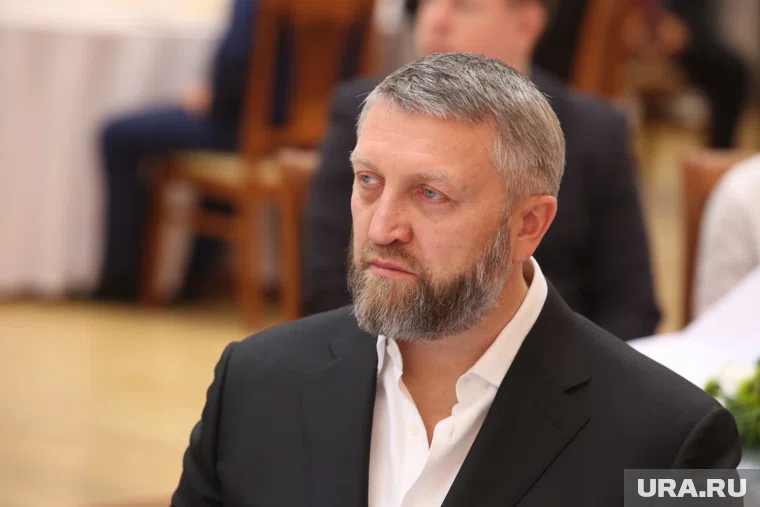 Александр Петерман пока не вступил не в одну из депутатских фракций в думе ХМАО