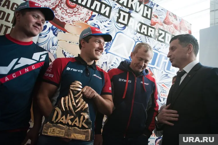 Леонид Рапопорт встречал победителей «Дакара-2017» в аэропорту
