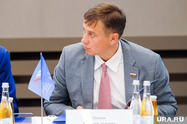 Виталий Пашин выступил с предложением штрафовать управляющие компании