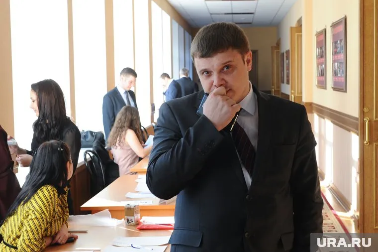 Василий Зорин беспрекословно исполнил волю партии