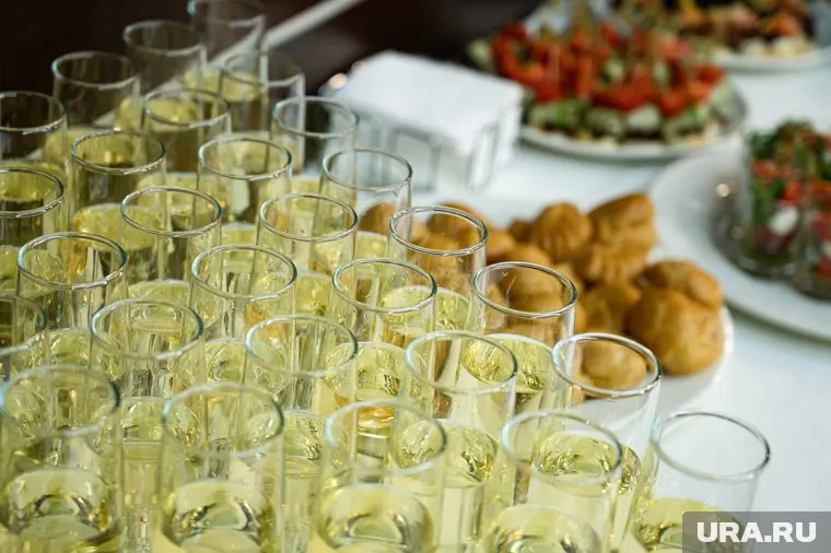 Леня Голубков и Дональд Трамп случайно оказались на одном банкете в Москве