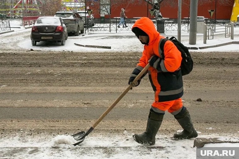 Яровая отметила трудности с выдворением людей с опасными болезнями