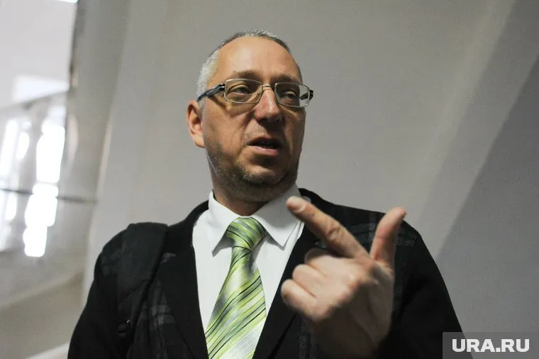 Московец подал бумаги в последний рабочий день уходящего года