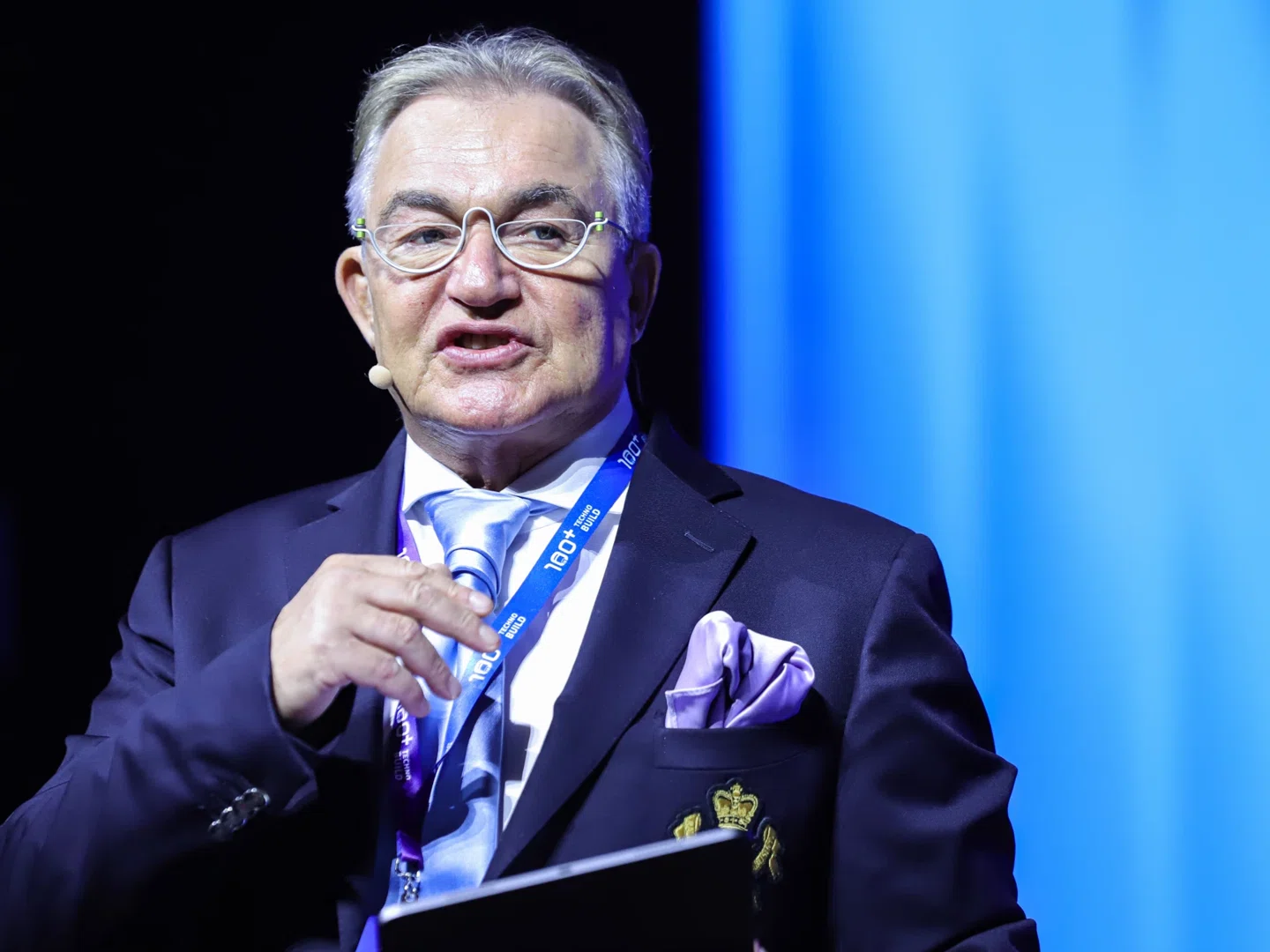 Развод стоимостью в полмиллиарда: телеведущий Дмитрий Дибров продает виллу «Полина» из-за измены жены