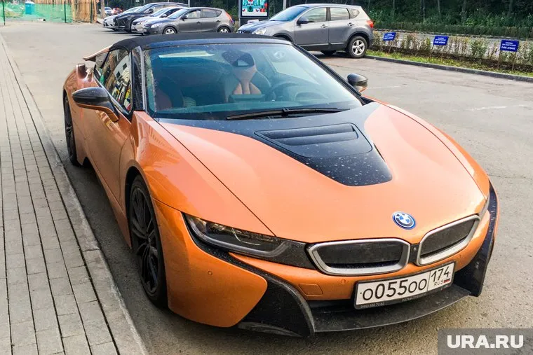 Обновление коснется машин стоимостью от 3 миллионов рублей