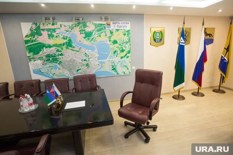 Учебный отпуск чиновника затянулся