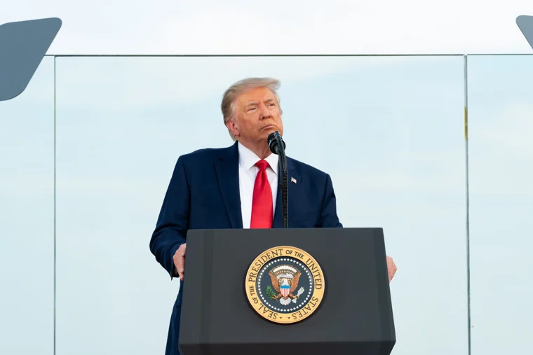 Трамп рассказал, чьи ракеты использует Украина
