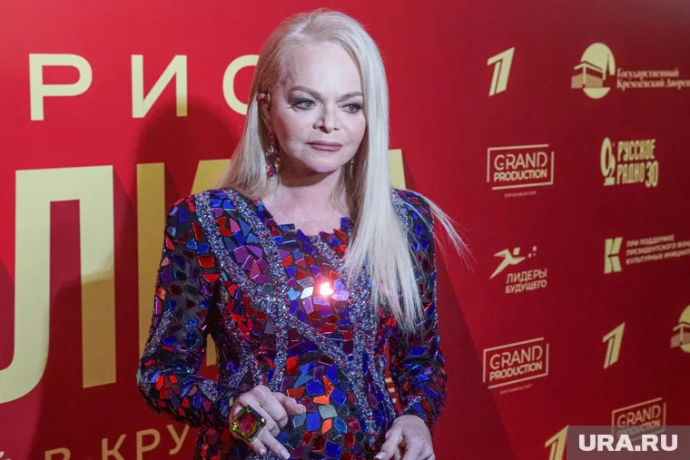Лариса Долина избежала «Погоды в доме» на главном фестивале года