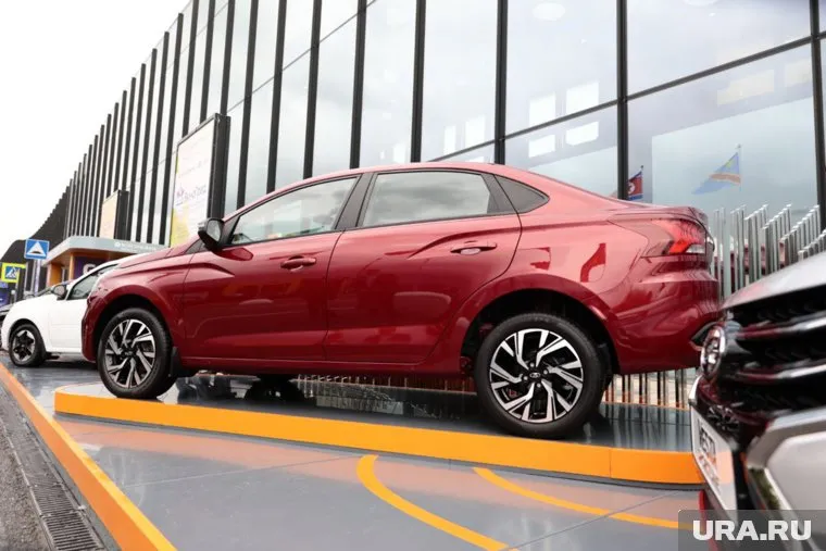 Переноса массового производства новой модели на 2026 год не будет