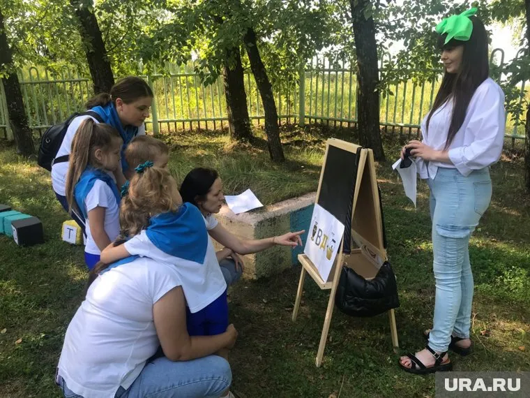 Главными участниками мероприятий стали дошкольники и подростки